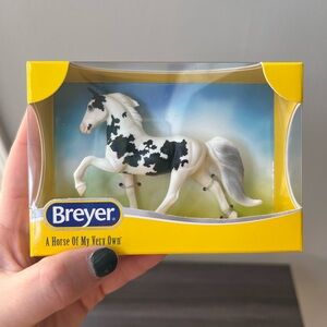 Breyer Stablemates Club SR "Alana" Tennessee Walking Horse #B-CS-10350 NIB